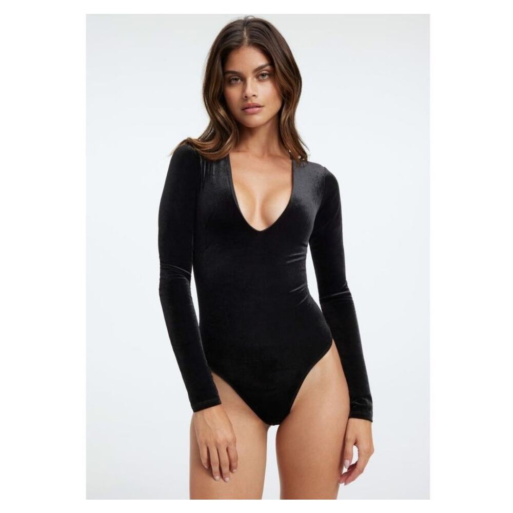 Gianni Bini Black Long Sleeve V-Neck Knit Velvet Bodysuit